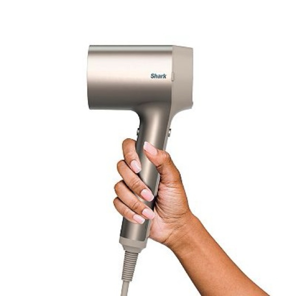 Shark HyperAIR IQ Blow dryer and attachments